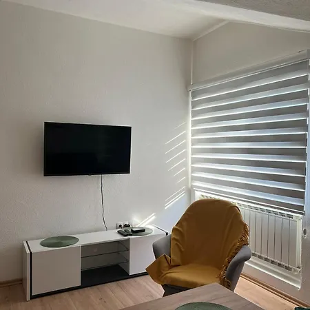 Apartment Apartman Vikalo
